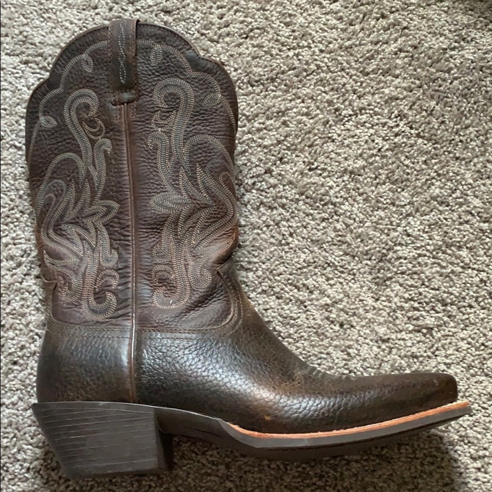 Ariat Cowboy boots